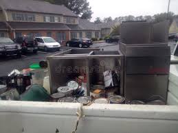 Best Hot Tub Removal  in Shrewsbury, MO